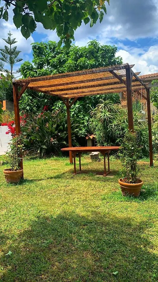 Affittacamere La Petra Longa San Teodoro  Bed and Breakfast