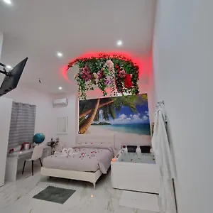 https://hotel-caribe-casalnuovo-di-napoli.hotels-amalfi.com