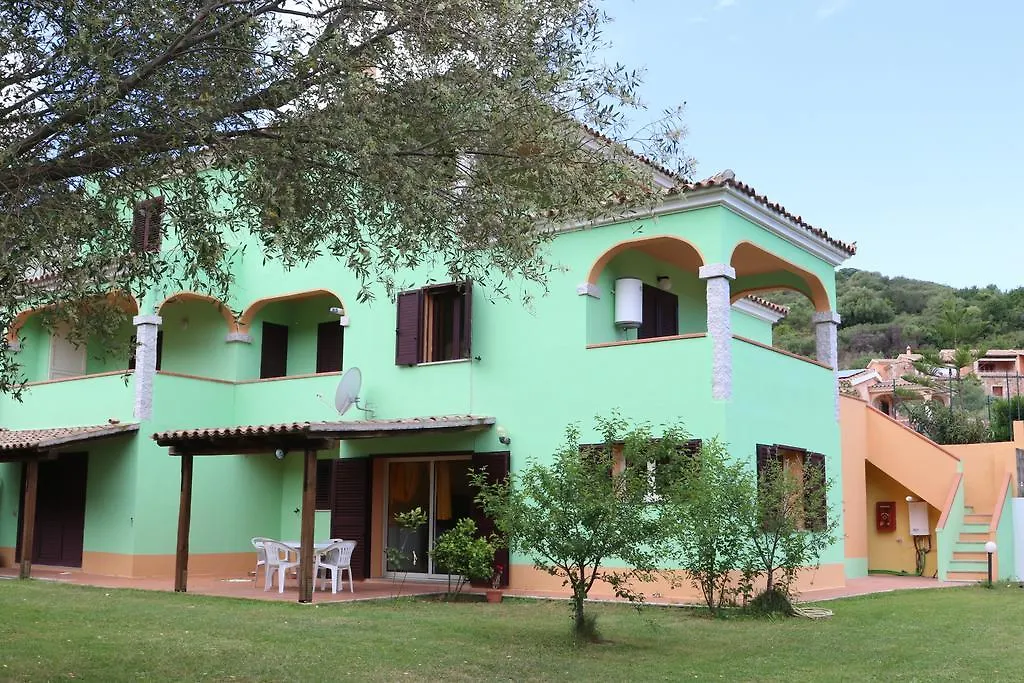 B&B La Petra Longa San Teodoro  Bed & Breakfast San Teodoro (Sardinia)
